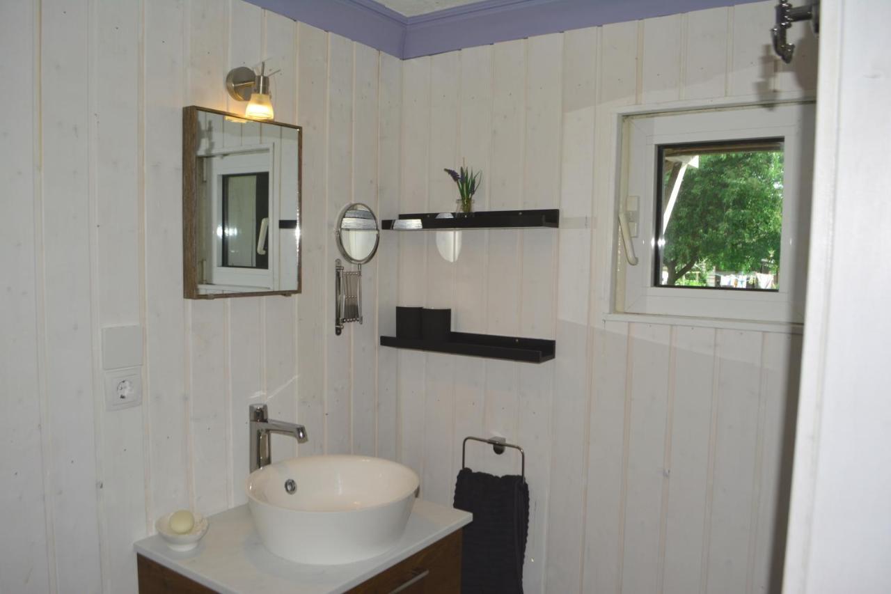 Ferienhaus Grafenland Dersum Kültér fotó